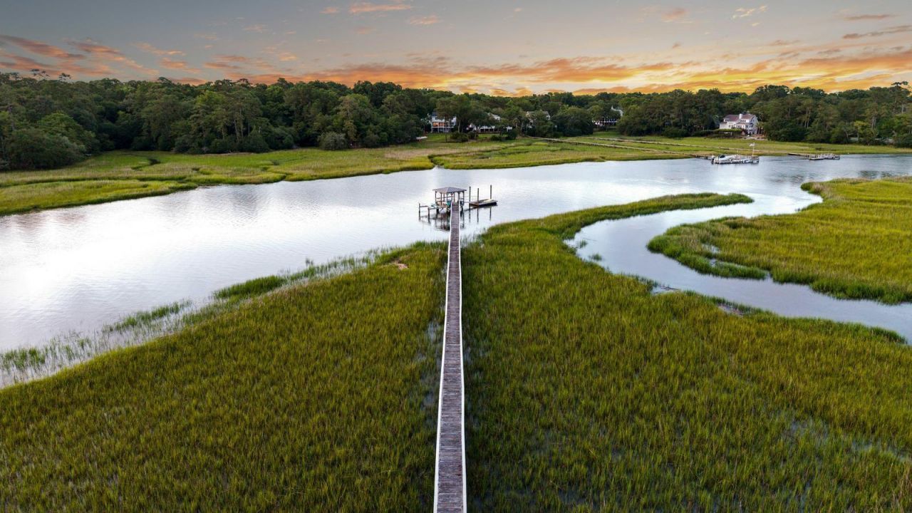 510 Traders Alley Photo 14