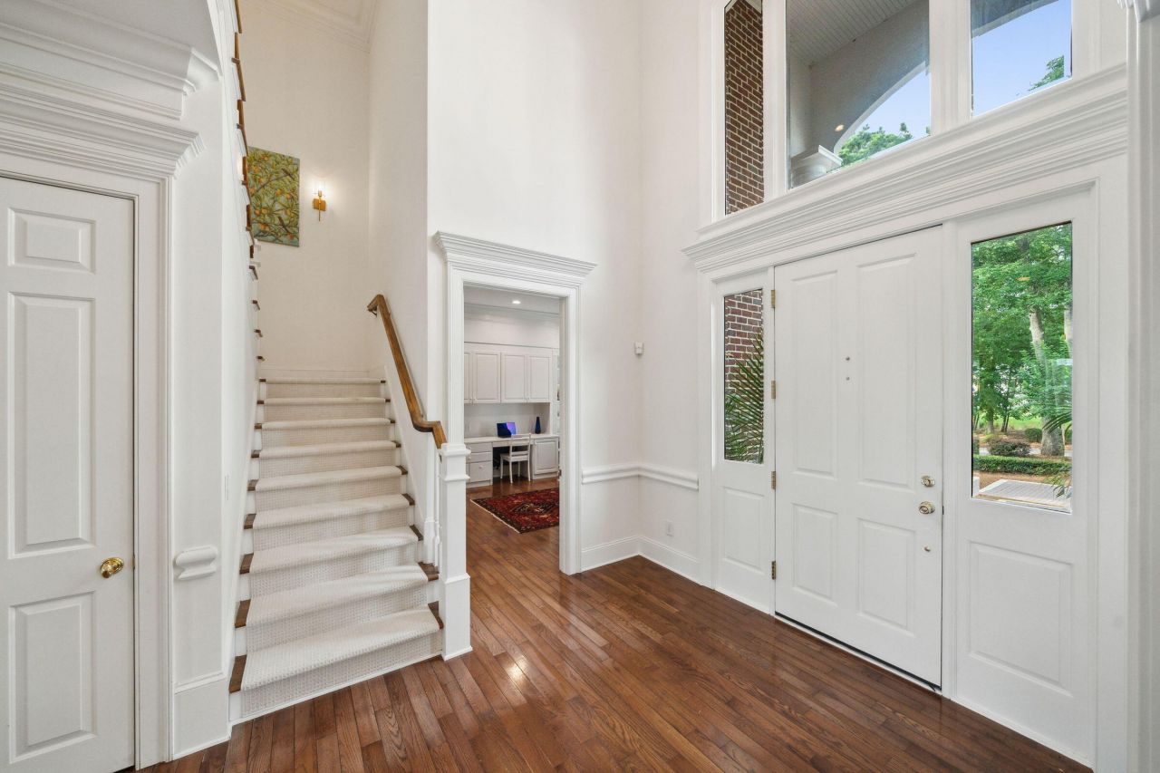 510 Traders Alley Photo 19