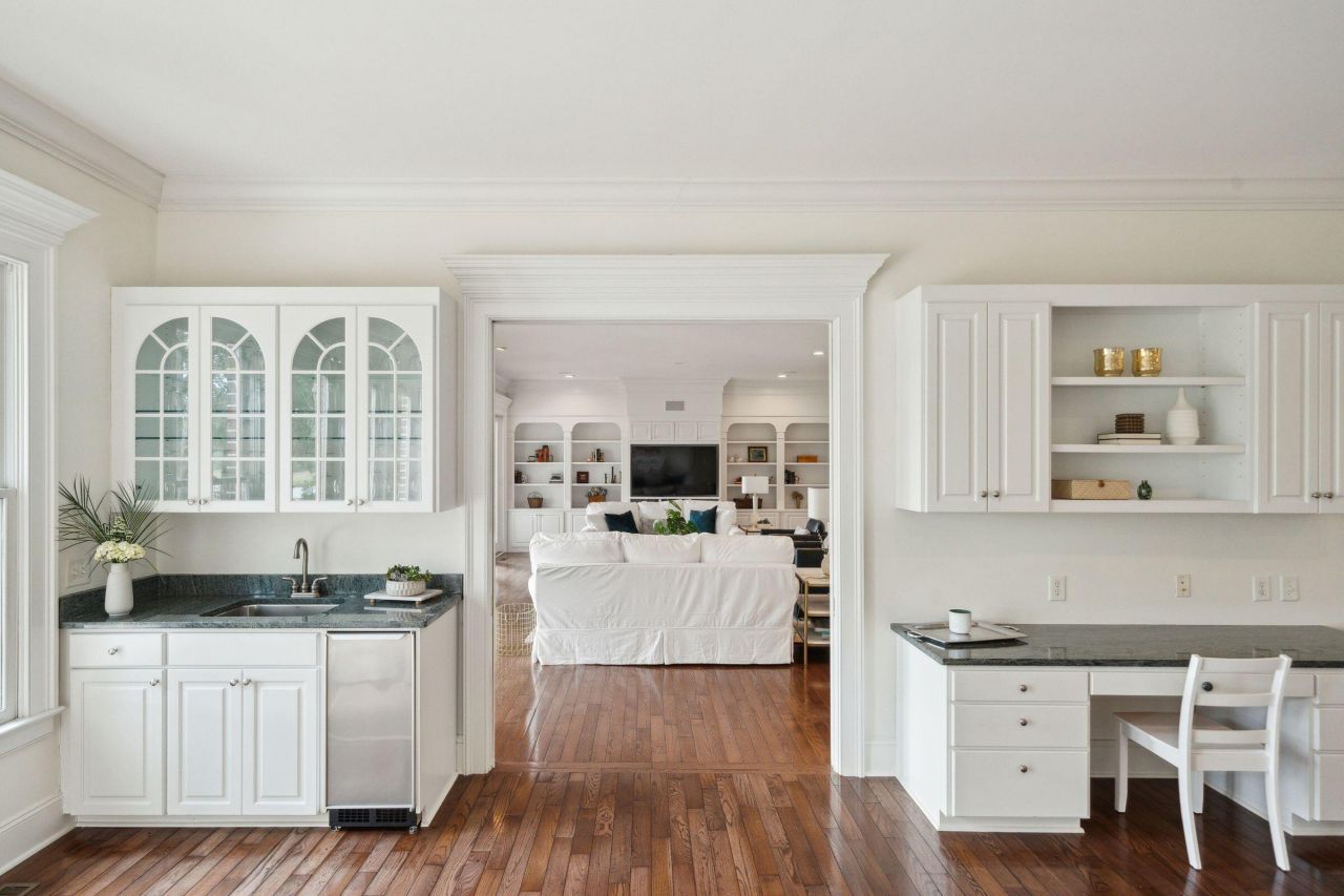 510 Traders Alley Photo 28