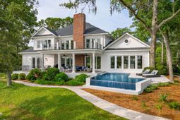 510 Traders Alley photo 4