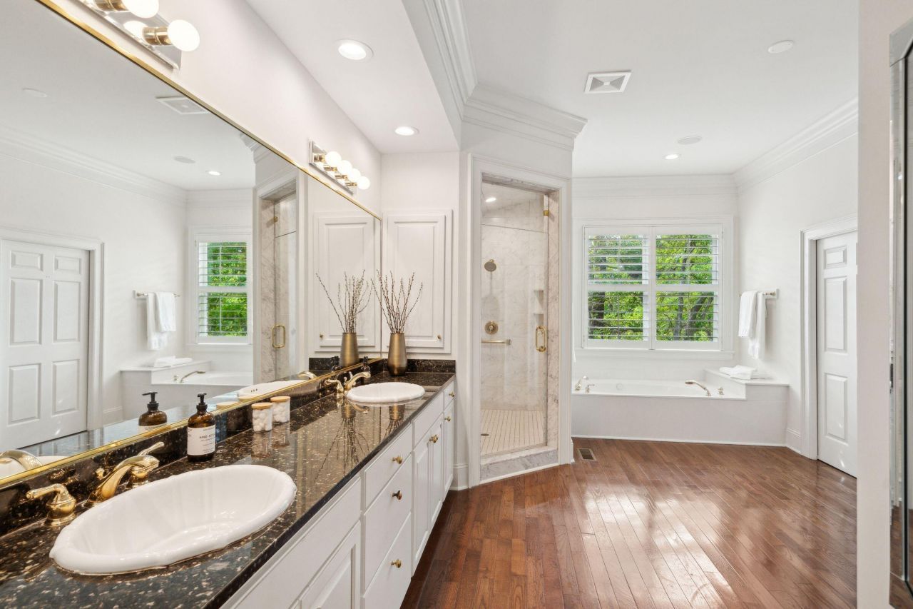 510 Traders Alley Photo 52