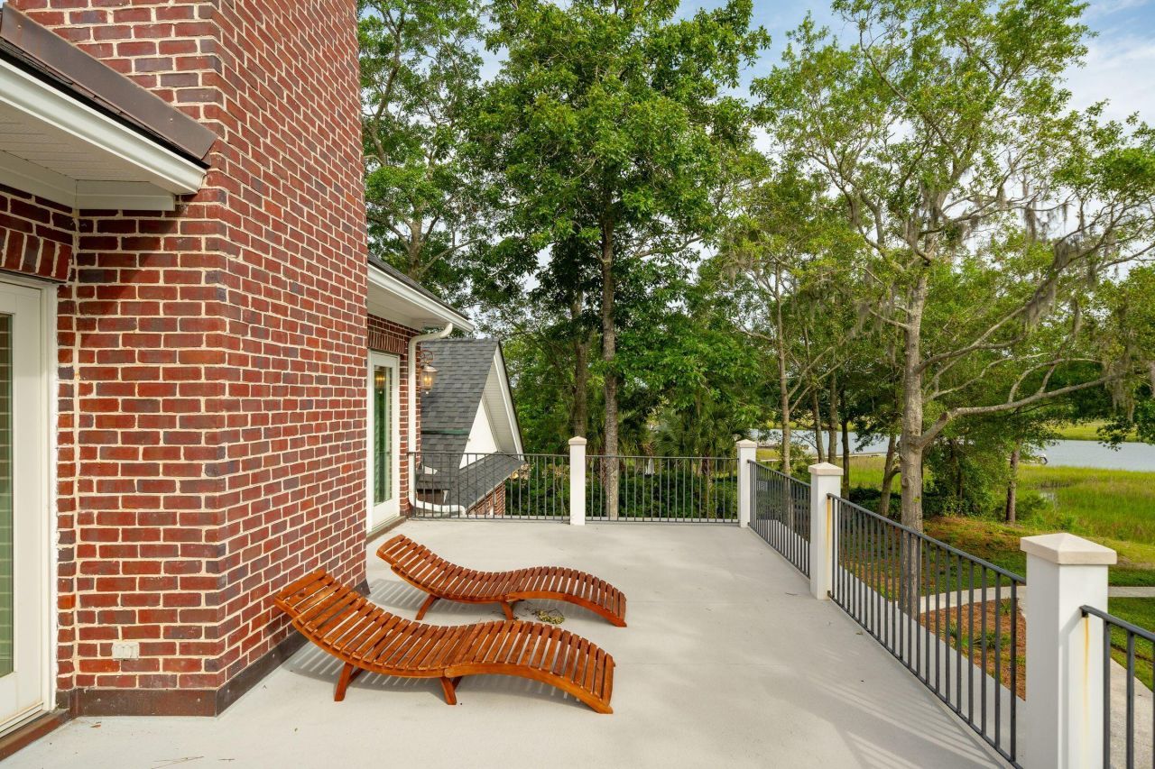 510 Traders Alley Photo 57