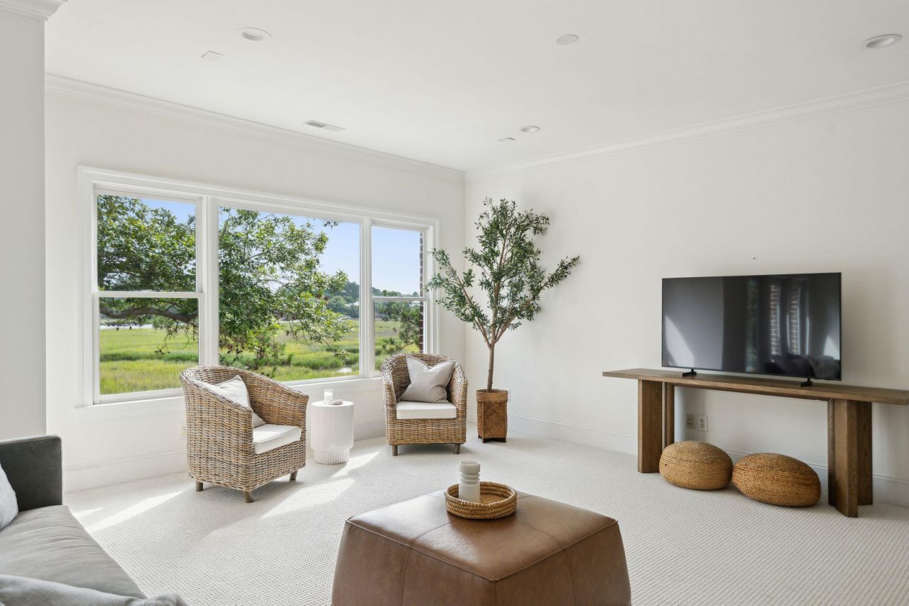 510 Traders Alley Photo 60