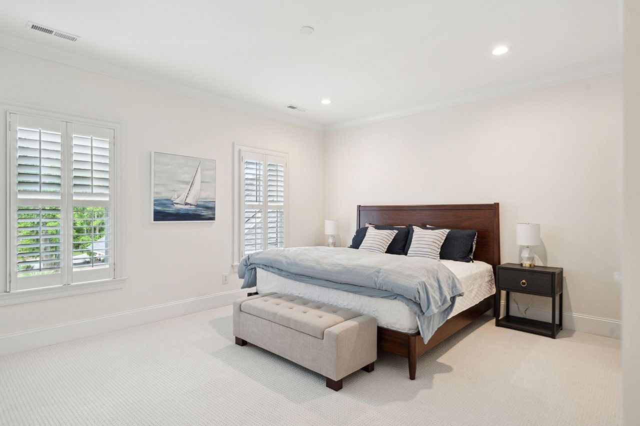 510 Traders Alley Photo 63