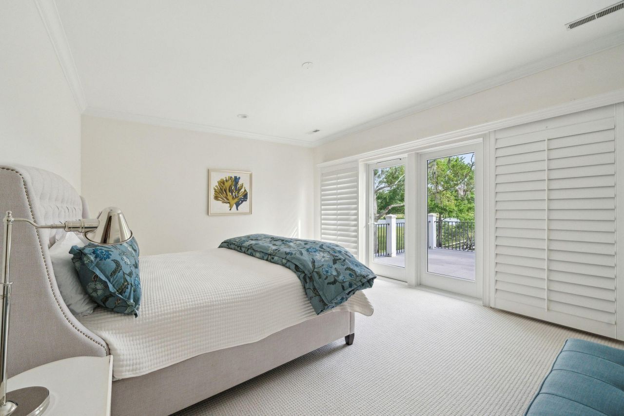 510 Traders Alley Photo 65