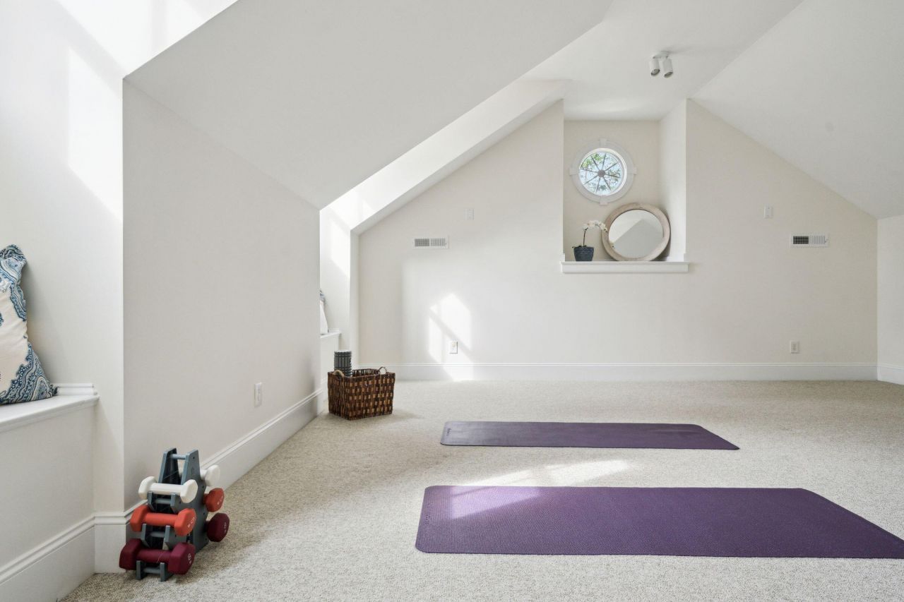 510 Traders Alley Photo 68