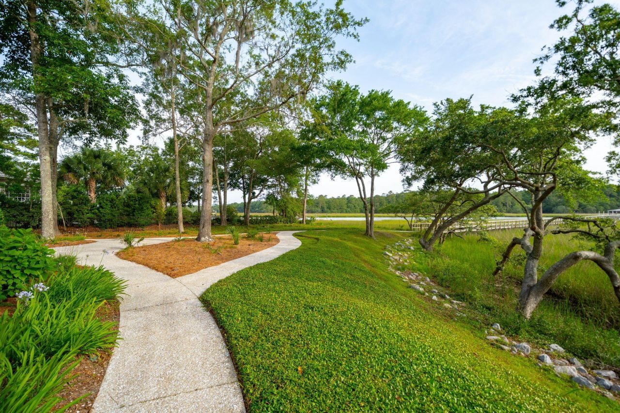 510 Traders Alley Photo 72