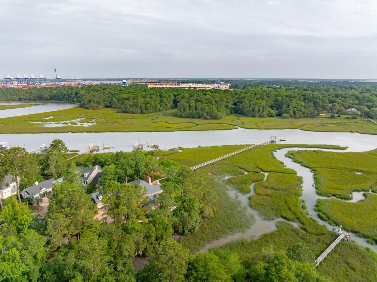 510 Traders Alley Photo 75