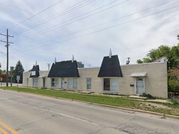 8430 Waukegan Road, Morton Grove, IL 60053