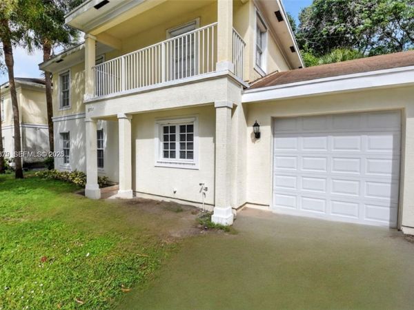 3836 Dove Landing Rd, West Palm Beach, FL 33403