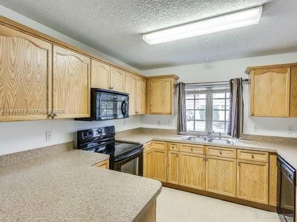 3836 Dove Landing Rd, West Palm Beach, FL 33403
