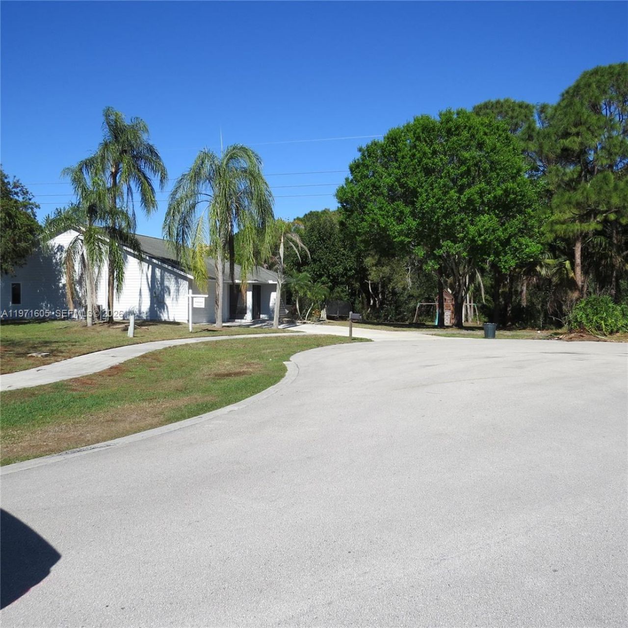 6883 SE Raintree Ave , Stuart, FL 34997 Photo