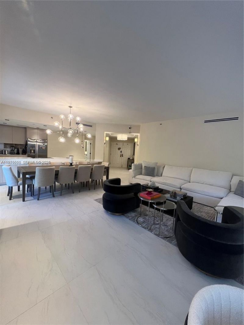 3900 Island Blvd , Unit B308, Aventura, FL 33160 Photo