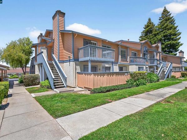 15 15 Glenwood, Hercules, CA 94547