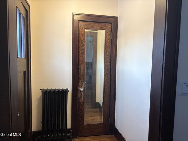 616 Kenwood Avenue, Delmar, NY 12054