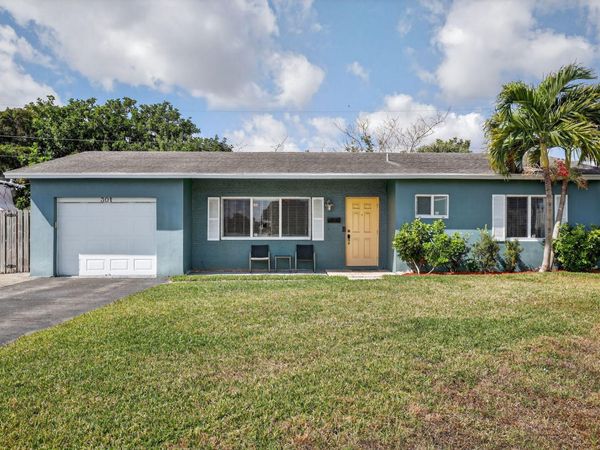 301 SE 3rd Street, Deerfield Beach, FL 33441