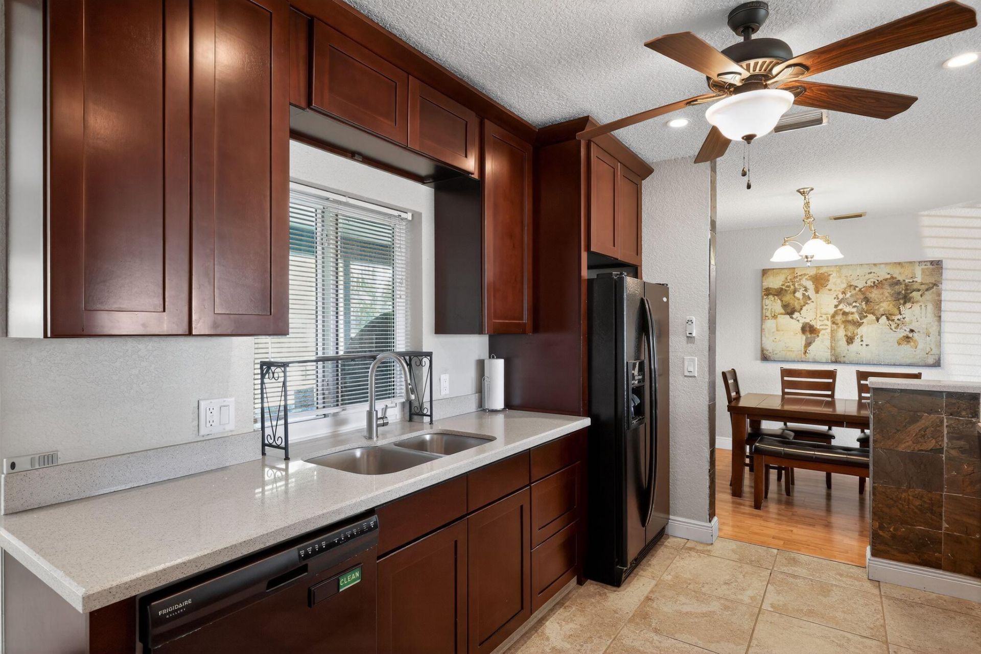 301 SE 3rd Street, Deerfield Beach, FL 33441 Photo