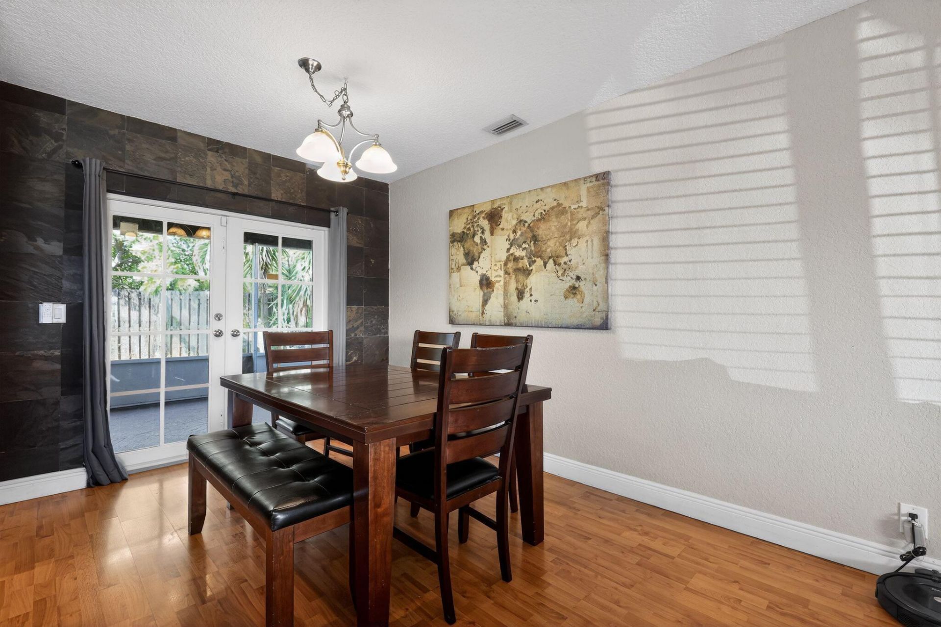 301 SE 3rd Street, Deerfield Beach, FL 33441 Photo
