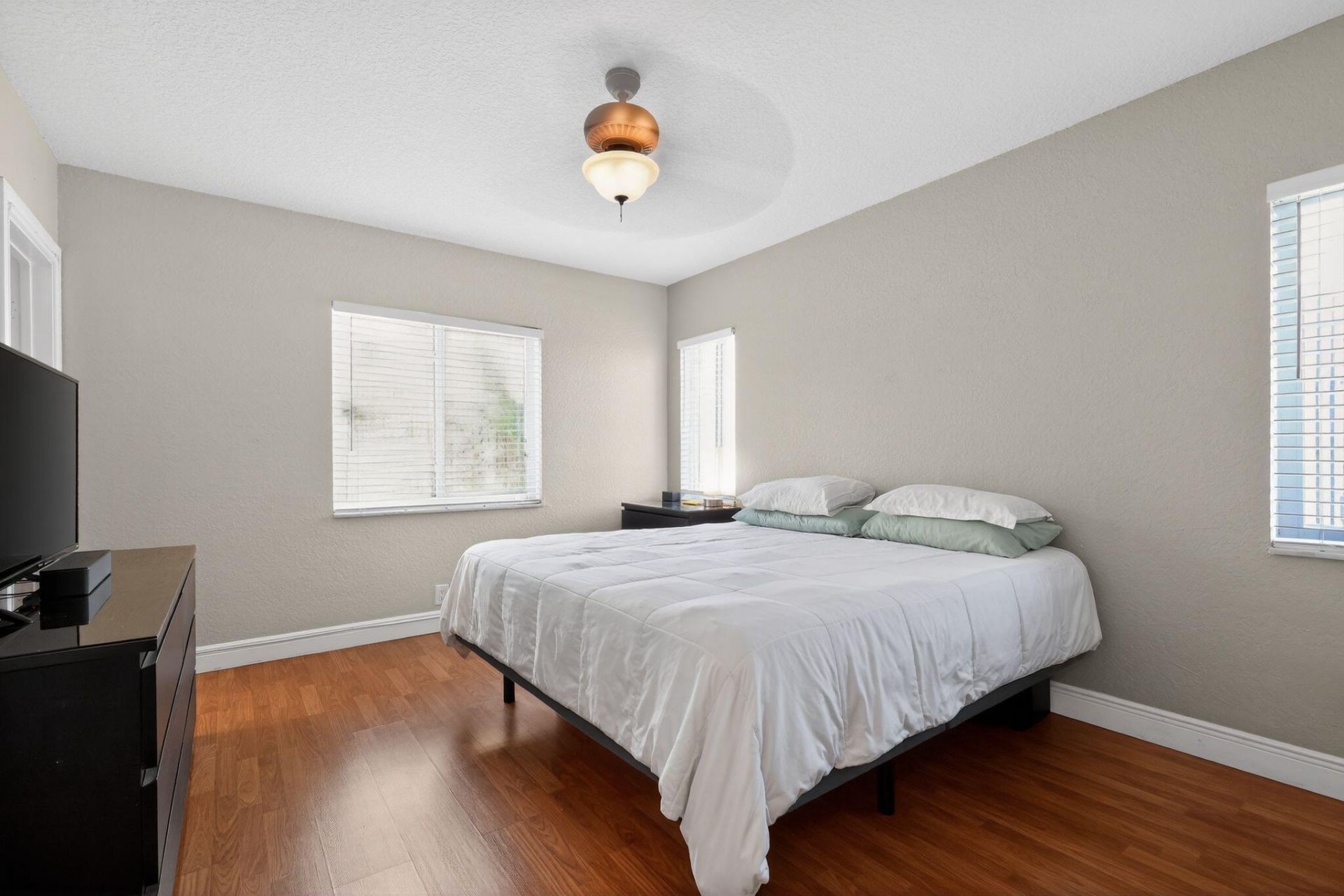 301 SE 3rd Street, Deerfield Beach, FL 33441 Photo