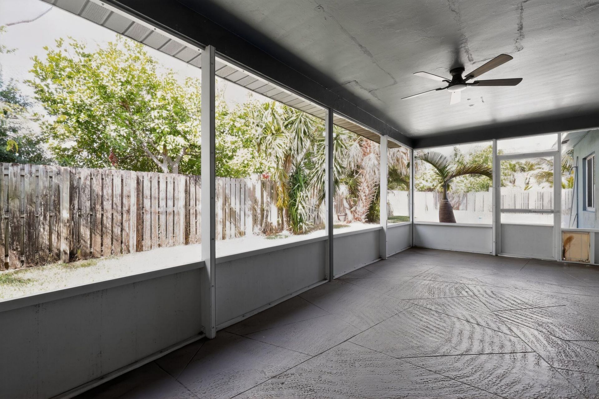 301 SE 3rd Street, Deerfield Beach, FL 33441 Photo