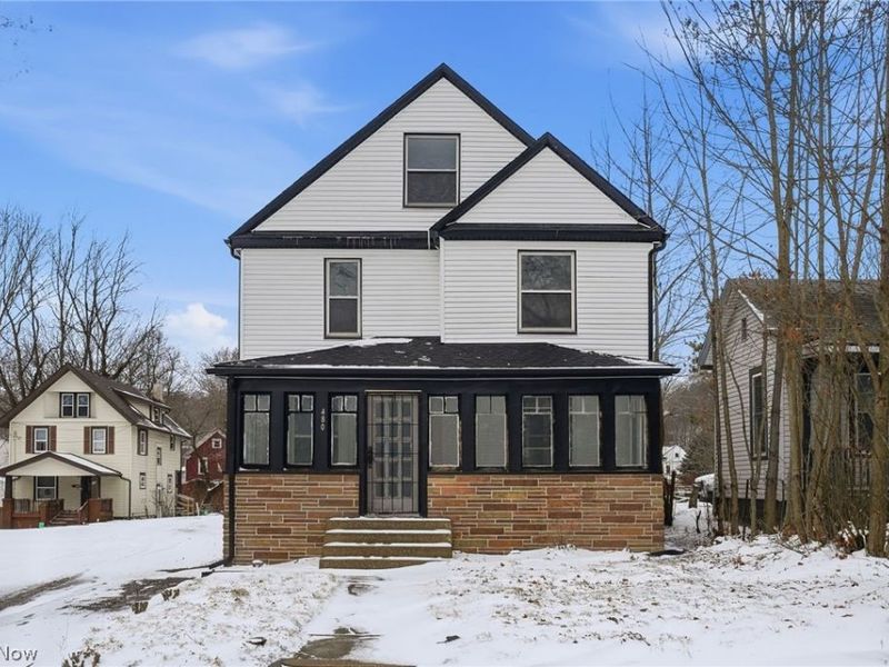 480 Bell Street, Akron, OH 44307 Photo 2