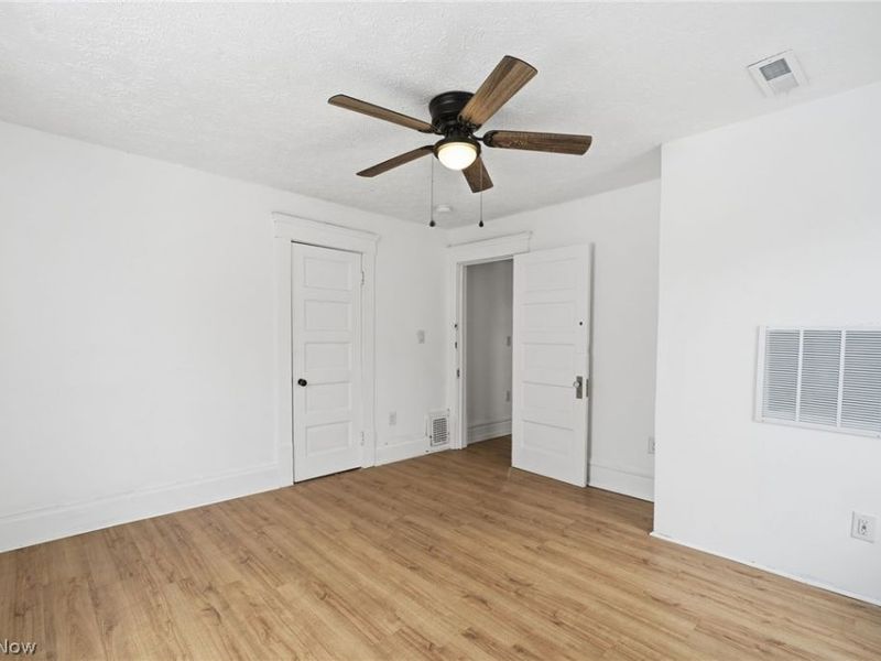 480 Bell Street, Akron, OH 44307 Photo 27