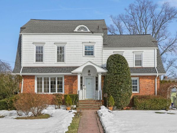 401 Heathcote Road, Scarsdale, NY 10583