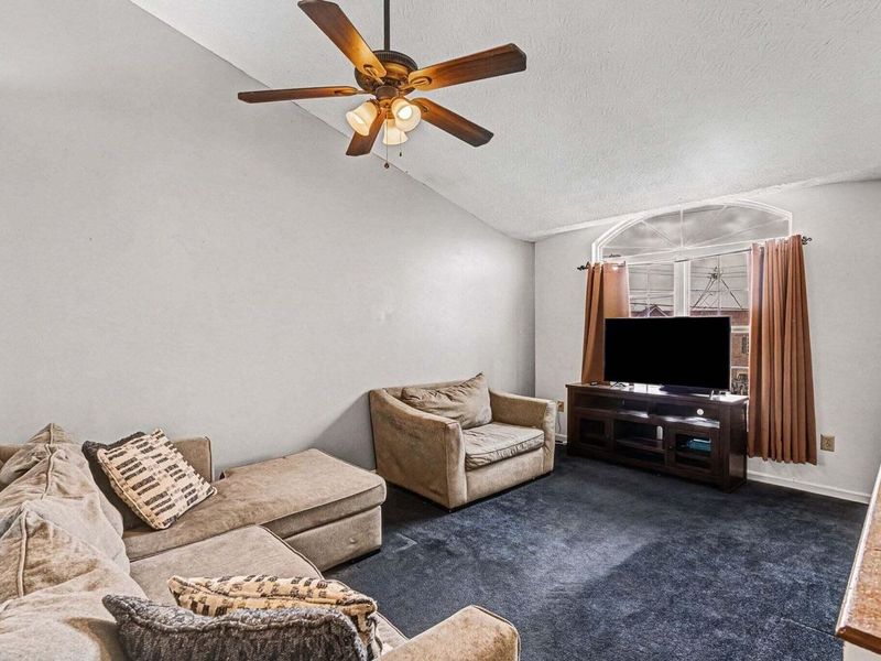 1194 Fallbrook Drive, Elsmere, KY 41018 Photo 4