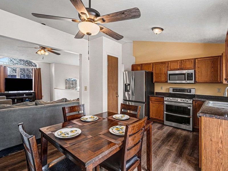 1194 Fallbrook Drive, Elsmere, KY 41018 Photo 6