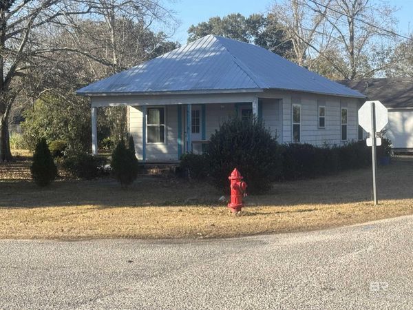 18705 Florida Street, Robertsdale, AL 36567