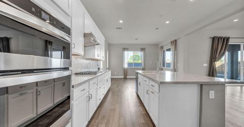 9267 Blue Basin Trail, Reno, NV 89521 Photo