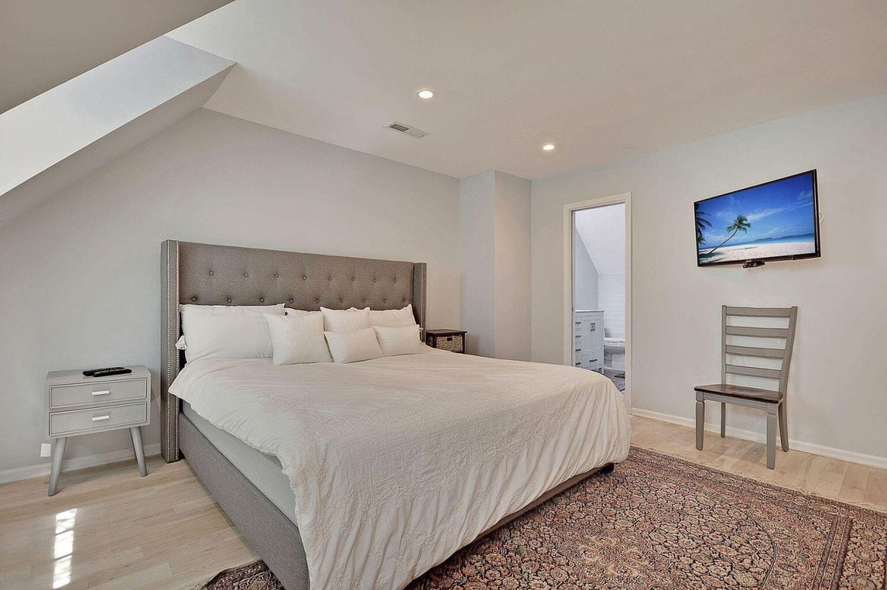 15 Horlbeck Alley Photo 20