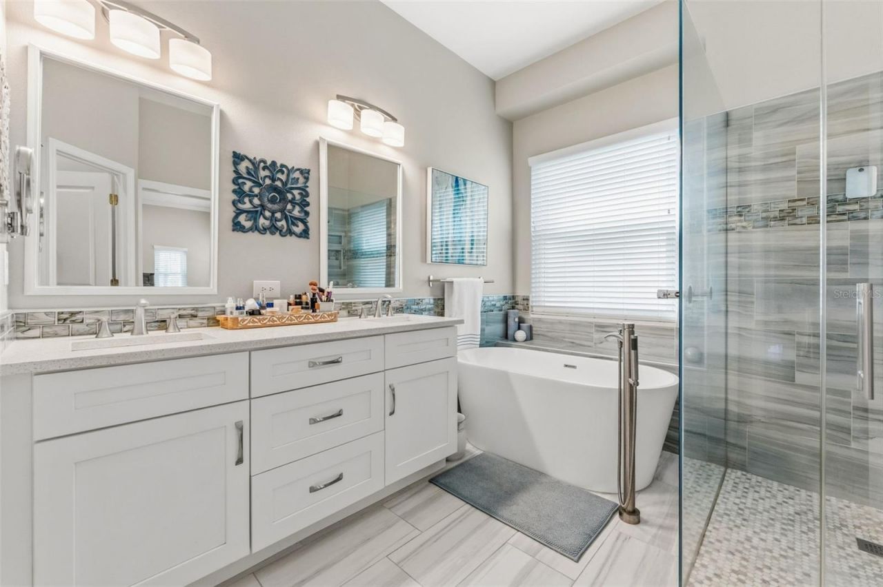 14680 Canopy Drive, Tampa, FL 33626 Photo