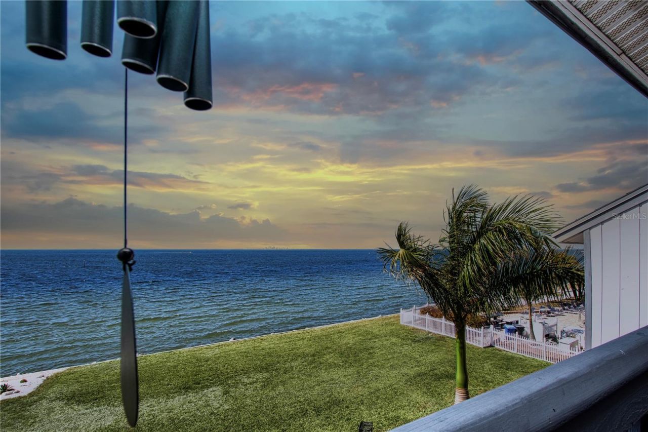802 Bahia Del Sol Drive, Unit 6, Ruskin, FL 33570 Photo