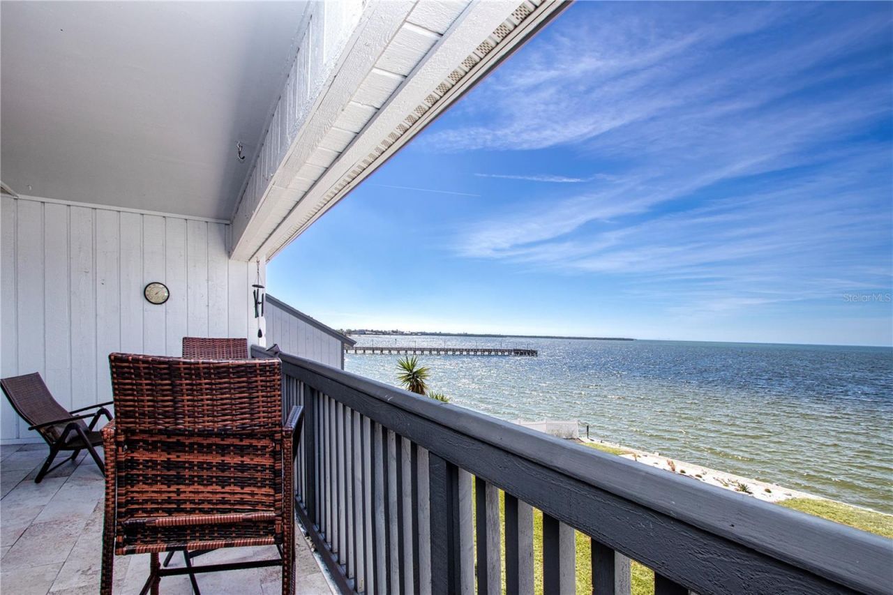 802 Bahia Del Sol Drive, Unit 6, Ruskin, FL 33570 Photo