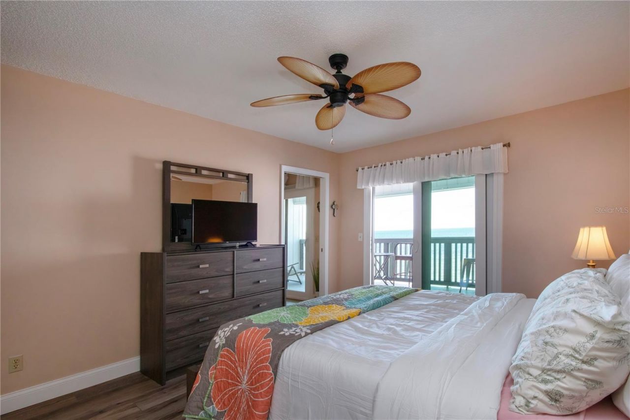 802 Bahia Del Sol Drive, Unit 6, Ruskin, FL 33570 Photo