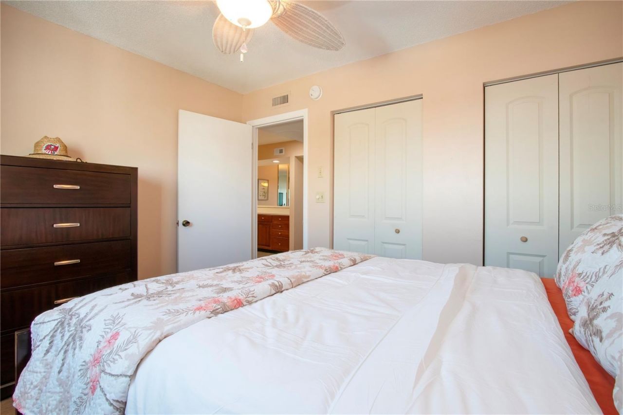 802 Bahia Del Sol Drive, Unit 6, Ruskin, FL 33570 Photo