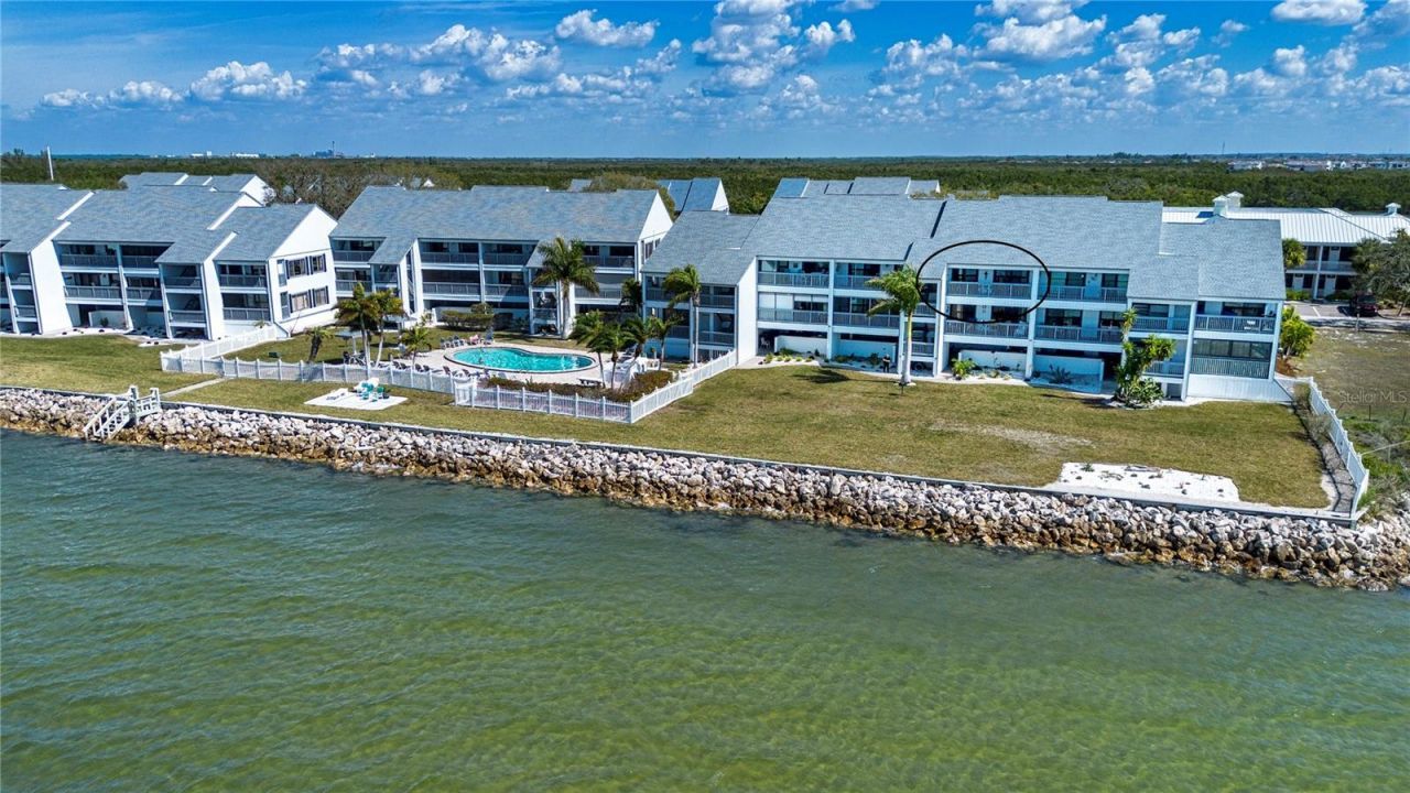 802 Bahia Del Sol Drive, Unit 6, Ruskin, FL 33570 Photo