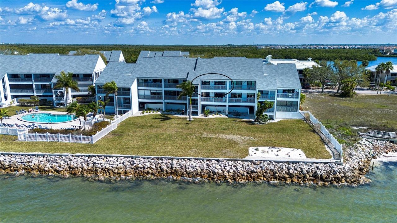 802 Bahia Del Sol Drive, Unit 6, Ruskin, FL 33570 Photo