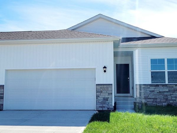 1068 Daisy Lane, Waukee, IA 50263