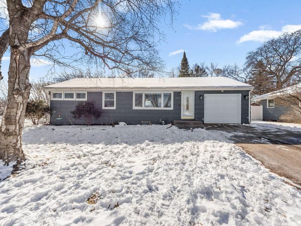 7649 46th Avenue N, New Hope, MN 55428