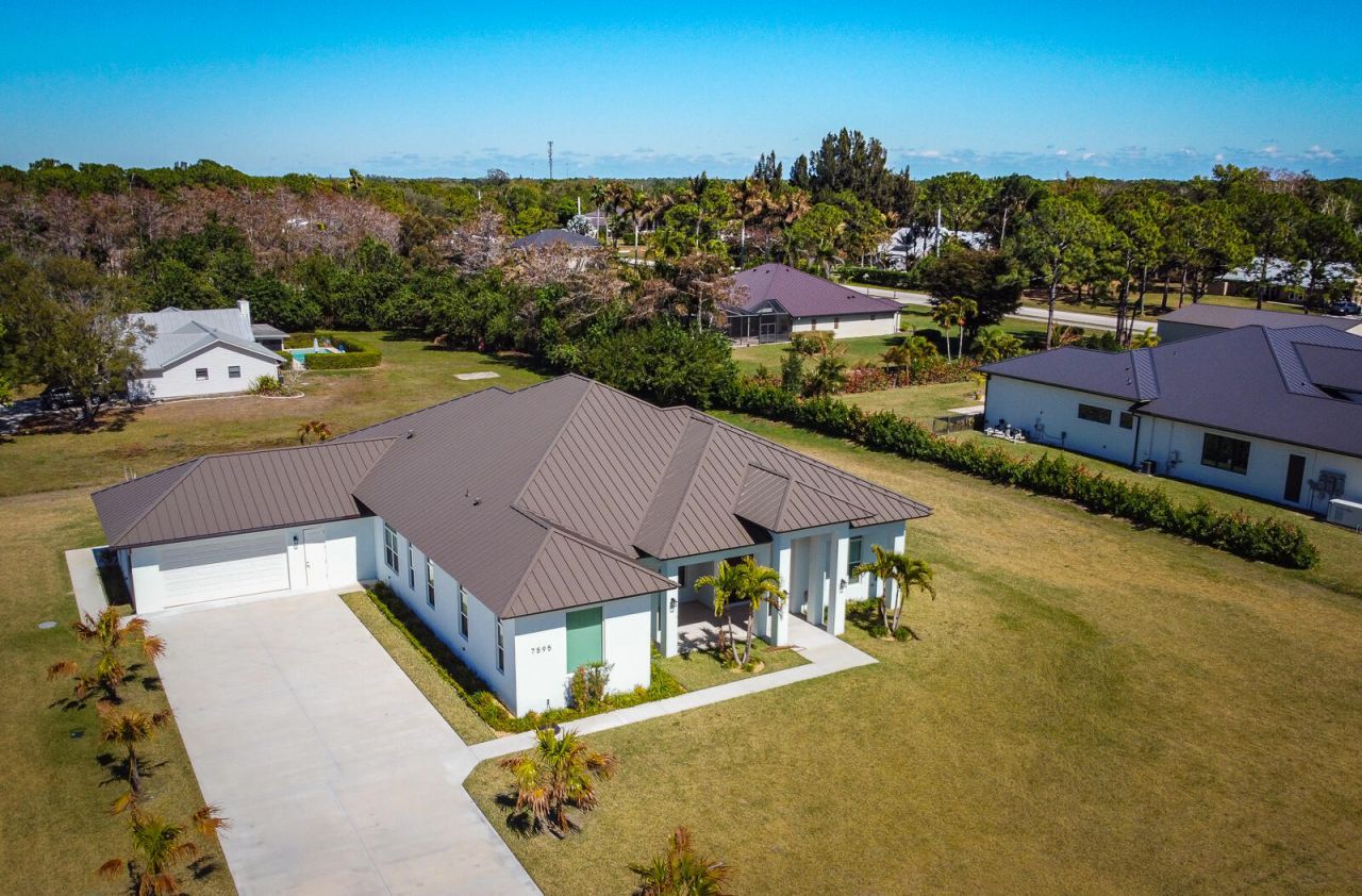 7595 155th Place N, Palm Beach Gardens, FL 33418 Photo