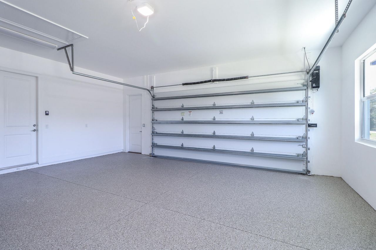 7595 155th Place N, Palm Beach Gardens, FL 33418 Photo