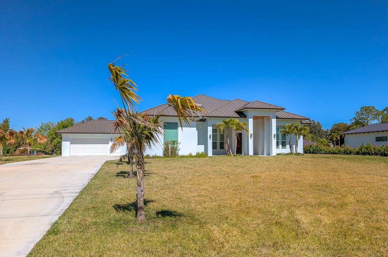 7595 155th Place N, Palm Beach Gardens, FL 33418 Photo