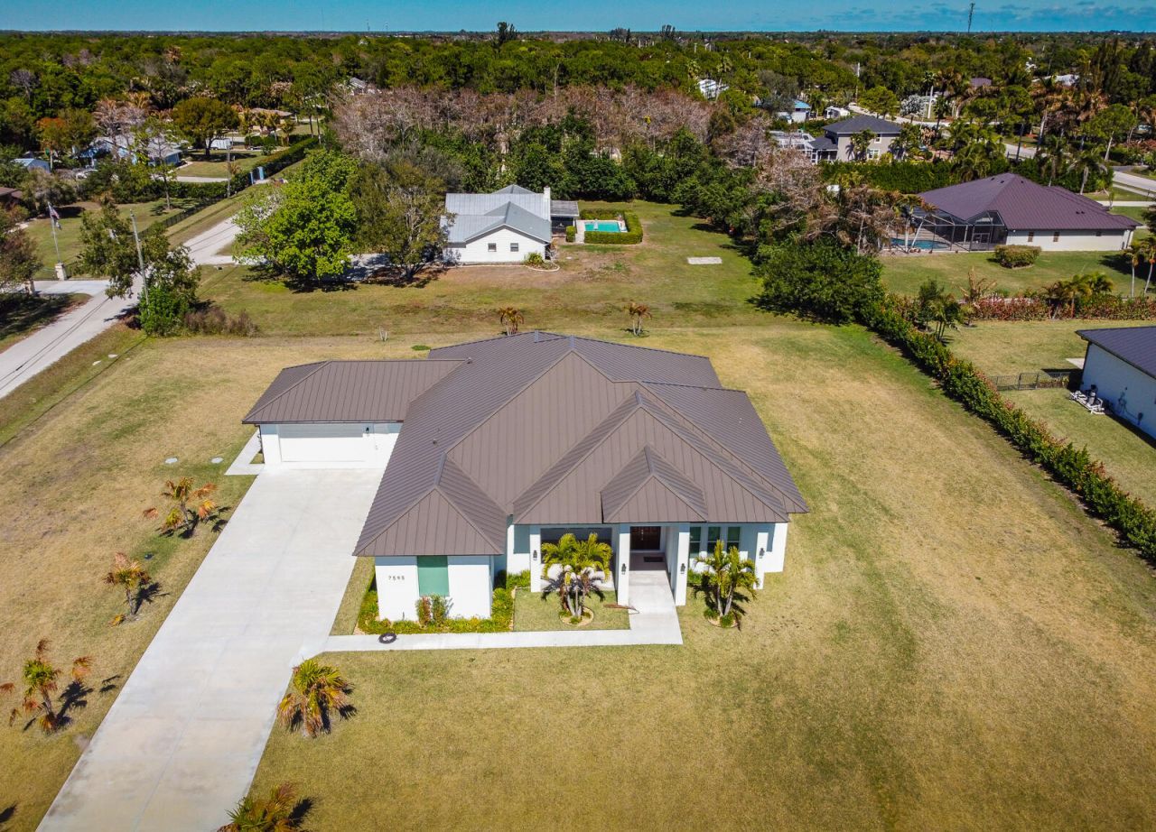 7595 155th Place N, Palm Beach Gardens, FL 33418 Photo
