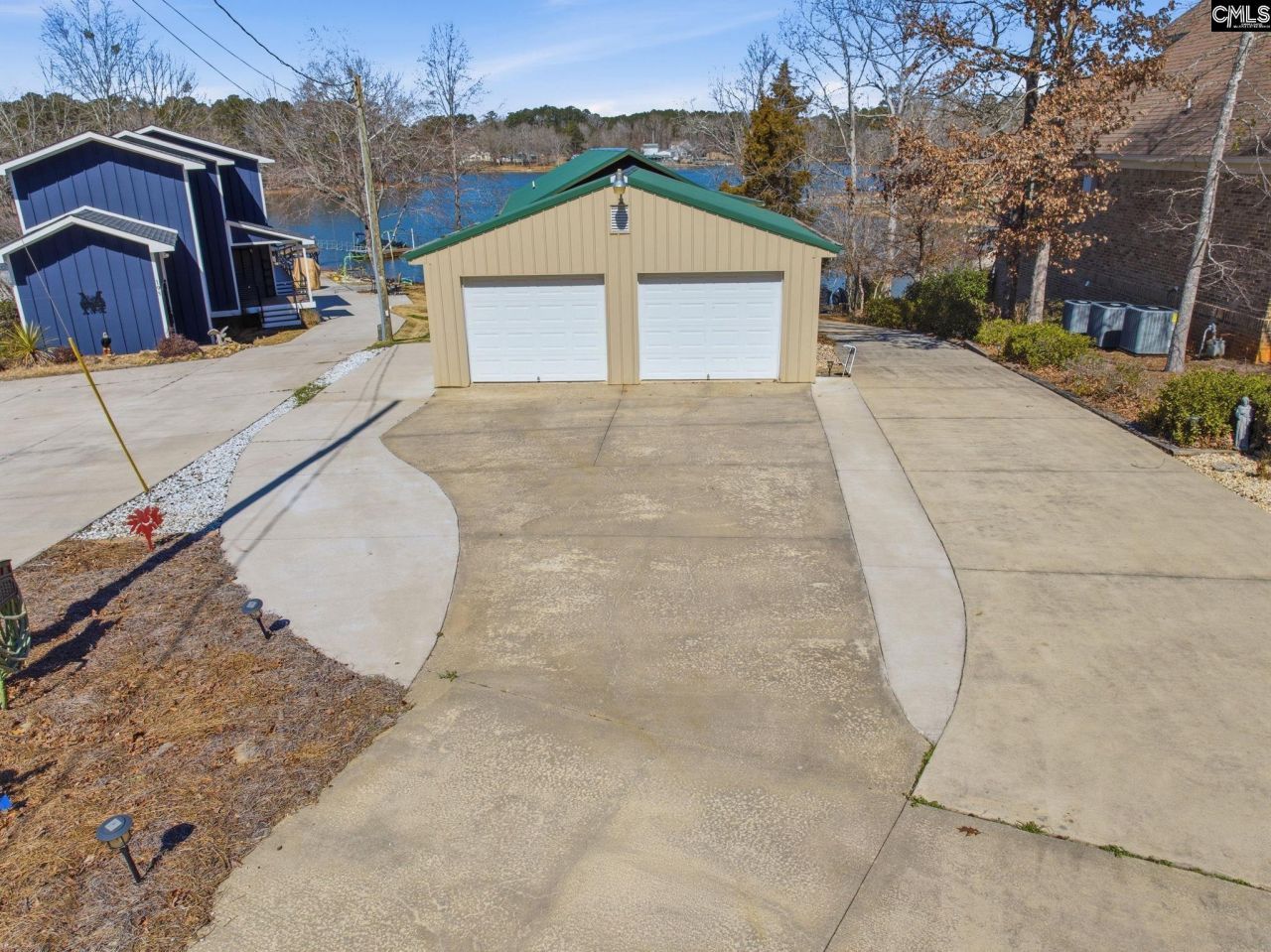 191 Rocky Pointe Road Photo 9