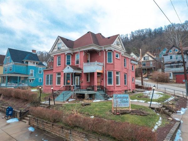 200 Caldwell Ave, Wilmerding, PA 15148