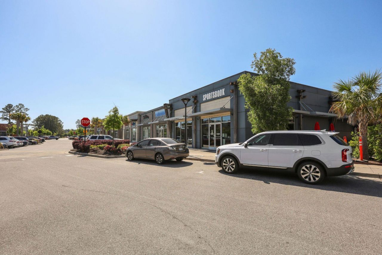 252 Oak Park Street Photo 31