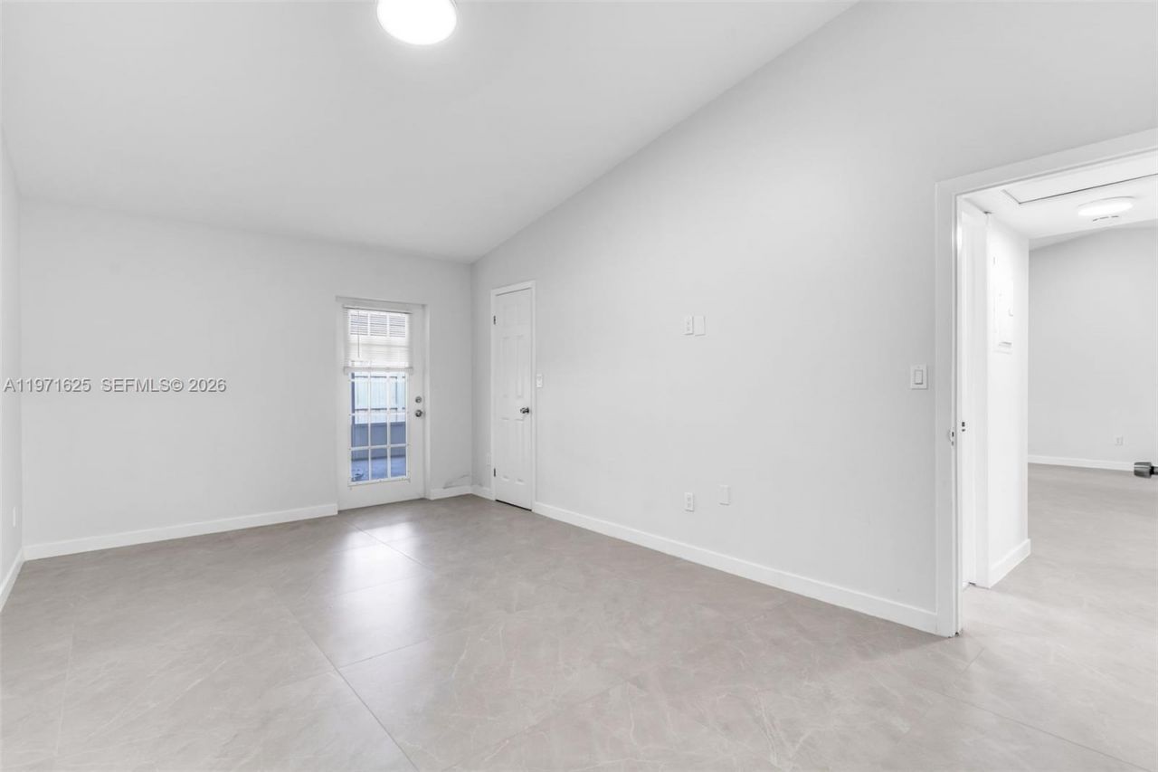 10383 SW 209th Ln, Unit 10383, Cutler Bay, FL 33189 Photo