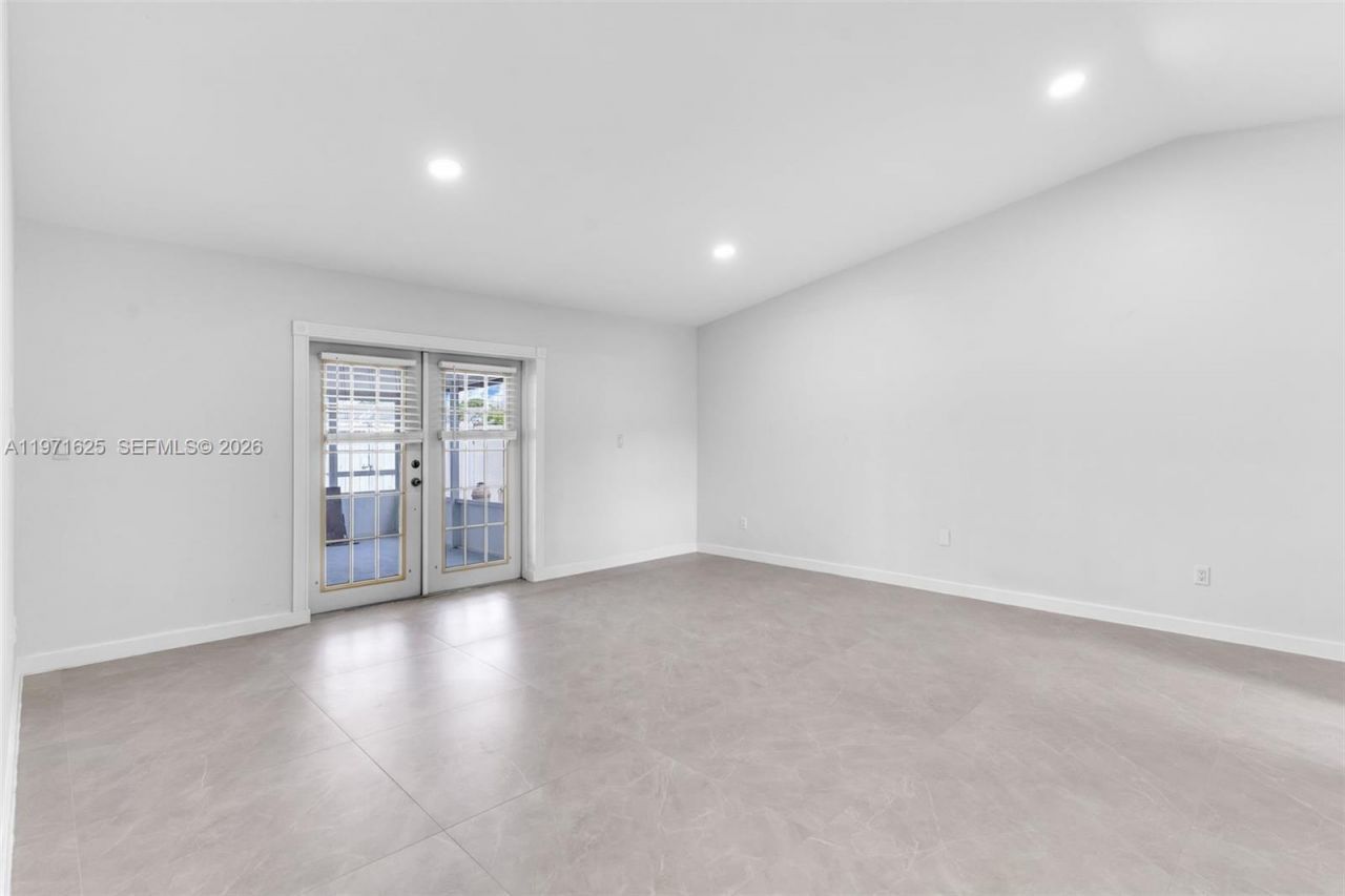 10383 SW 209th Ln, Unit 10383, Cutler Bay, FL 33189 Photo